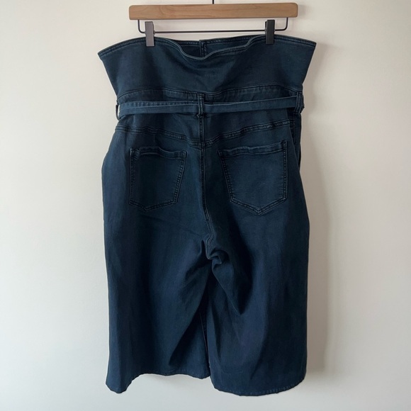 Eloquii Stylish Gaucho Style Dark Denim Blue Women's Pants Size 16 - Picture 2 of 6